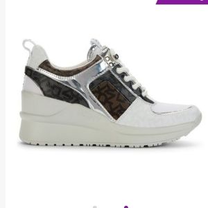 Womens DKNY Leo platform Wedge Sneakers, White / Brown/ Silver